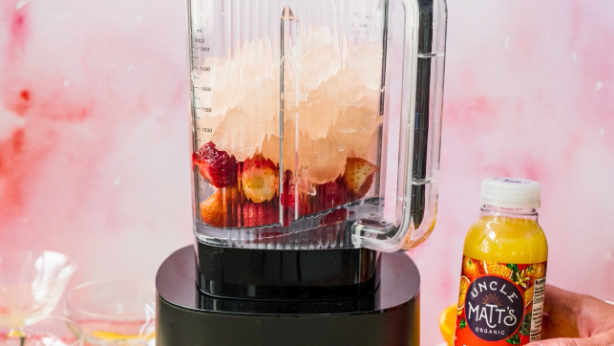 Strawberry Orange Daiquiri in Blender