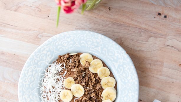 Nutty Chocolate Athlete Smoothie Bowl Picture